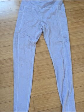 Constantly Varied Gear Light Purple Snake-Print Leggings - Small